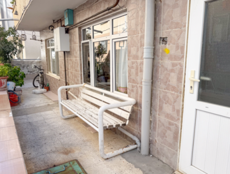 3 1 Flat For Sale Very Large With Double Garden On Kumbağ Market Street 
