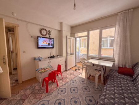 1 1 Apartment For Sale In A Central Location In Kumbağ