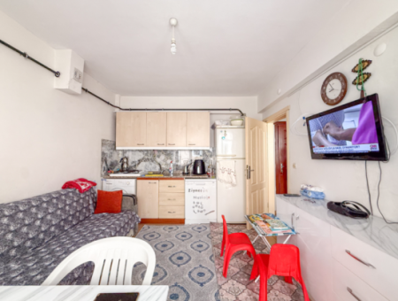 1 1 Apartment For Sale In A Central Location In Kumbağ