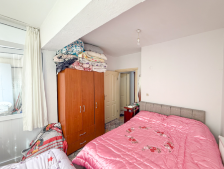 1 1 Apartment For Sale In A Central Location In Kumbağ