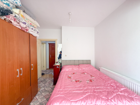 1 1 Apartment For Sale In A Central Location In Kumbağ