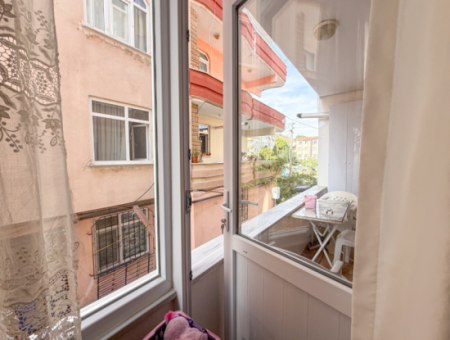 1 1 Apartment For Sale In A Central Location In Kumbağ
