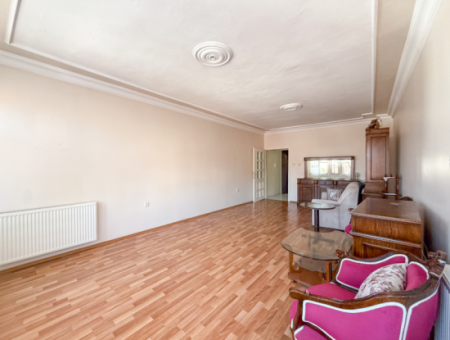 2 1 Flat For Sale With Elevator On Muratli Street