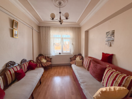 2 1 Flat For Sale With Elevator On Muratli Street