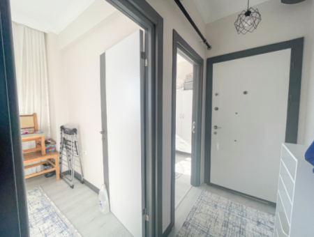 2 1 Flat For Sale With Full Sea View On Kumbağ Hill