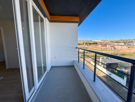 Luxury 1 1 Flat For Rent Close To The Sea In A Complex With Kumbağ Pool