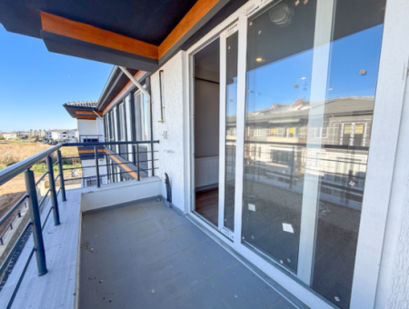 Luxury 1 1 Flat For Rent Close To The Sea In A Complex With Kumbağ Pool