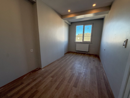 Luxury 1 1 Flat For Rent Close To The Sea In A Complex With Kumbağ Pool