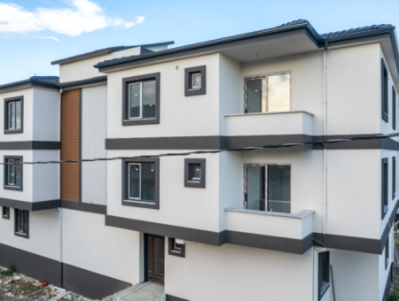 2 1 Flats For Sale In Kumbağ Luxury Pool Yonca Evleri Complex