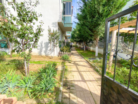 Iskanli Bahçe Floor 1 1 Flat On The Sea Side Of The Street In Kumbağ