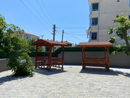 Large And Spacious 2 1 Flat For Sale On The Main Street In Kumbağ