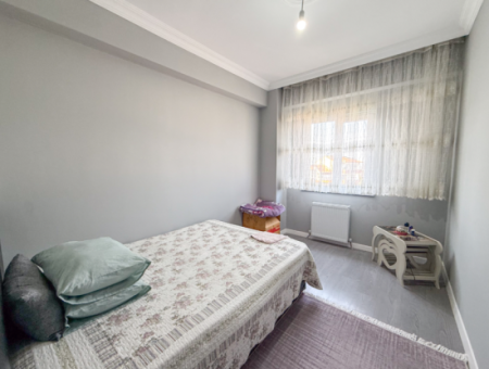 Large And Spacious 2 1 Flat For Sale On The Main Street In Kumbağ