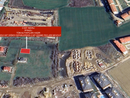 248 Square Meters 3-Storey Zoned Land For Sale In Kumbağ