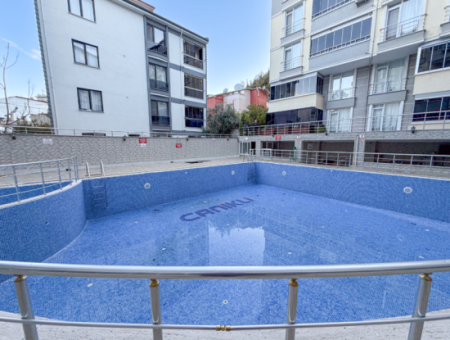 Large And Spacious 2 1 Flat For Sale In A Complex With Pool In Kumbağ 