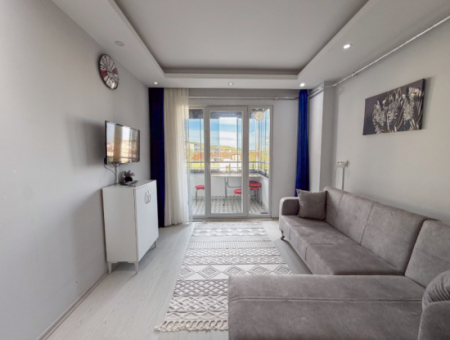 1 1 Flat For Sale With Occupancy In A Centrally Located Site With Pool In Kumbağ