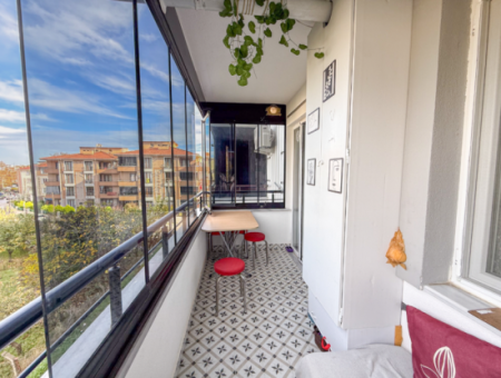 1 1 Flat For Sale With Occupancy In A Centrally Located Site With Pool In Kumbağ