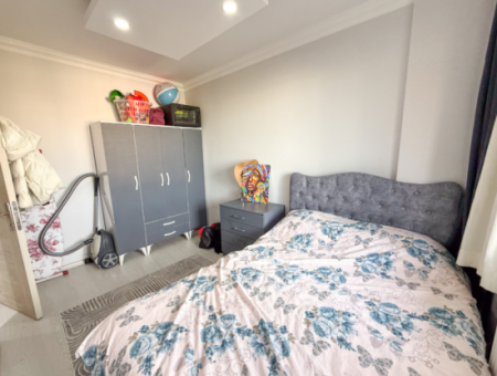 1 1 Flat For Sale With Occupancy In A Centrally Located Site With Pool In Kumbağ