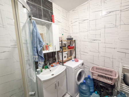 1 1 Flat For Sale With Occupancy In A Centrally Located Site With Pool In Kumbağ