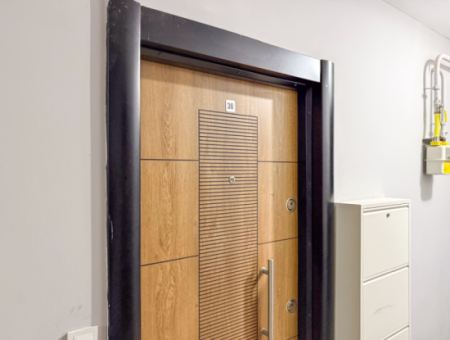 1 1 Flat For Sale With Occupancy In A Centrally Located Site With Pool In Kumbağ