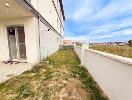 1 1 Flat With Garden In A New Building On The Sea Side Of The Street In Kumbağ