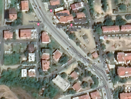Residential Zoned Land For Sale For Investment Close To The Main Street In Kumbağ