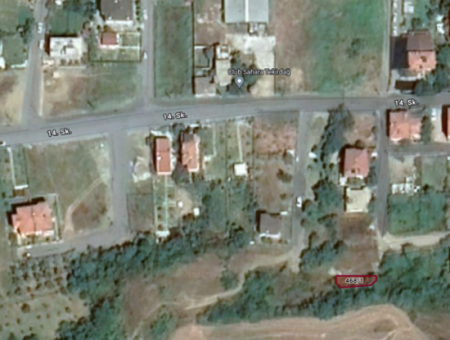 Residential Zoned Land For Sale For Investment Close To The Main Street In Kumbağ