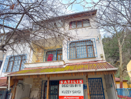 7 1 Triplex Villa For Sale With Large Garden In The Center Of Kumbağ