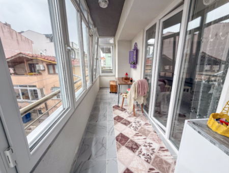 Spacious 2 1 Flat For Sale With Settlement Close To Kumbağ Market Street