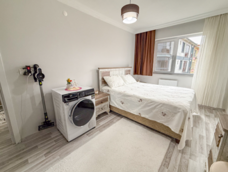 Spacious 2 1 Flat For Sale With Settlement Close To Kumbağ Market Street