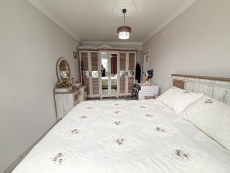 Spacious 2 1 Flat For Sale With Settlement Close To Kumbağ Market Street