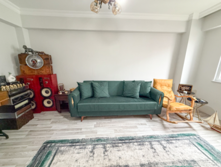 Spacious 2 1 Flat For Sale With Settlement Close To Kumbağ Market Street