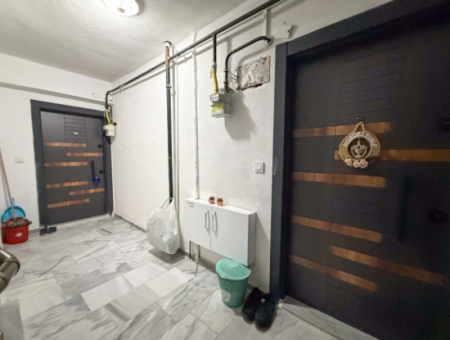 Spacious 2 1 Flat For Sale With Settlement Close To Kumbağ Market Street