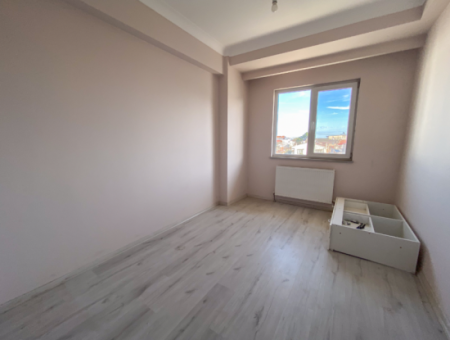 1 1 Flat For Rent In A Site Zero To The Main Street In Kumbağ