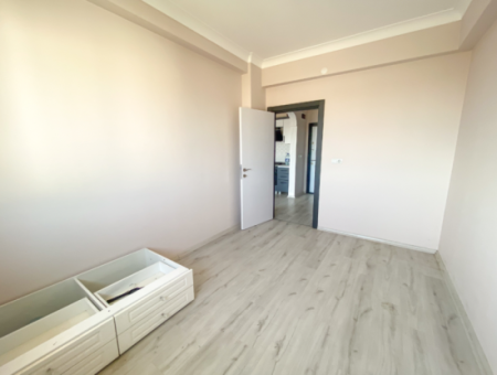 1 1 Flat For Rent In A Site Zero To The Main Street In Kumbağ