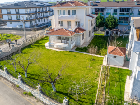 Trplex 7 1 Villa For Sale In 740 M2 Land In Kumbağ