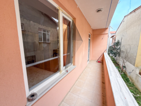 1 1 Flat For Sale With Large Balcony In Central Location In Kumbağ