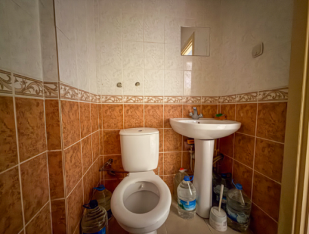 1 1 Flat For Sale With Large Balcony In Central Location In Kumbağ