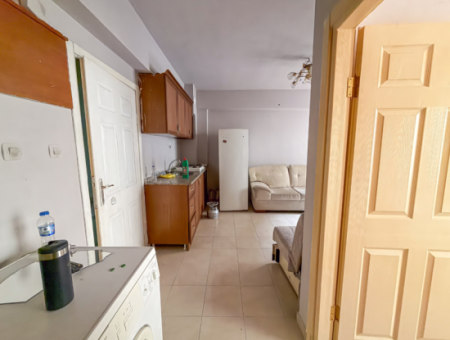 1 1 Flat For Sale With Large Balcony In Central Location In Kumbağ