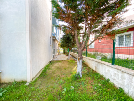 Furnished 1 1 Flat On The Sea Side Of The Street In Kumbağ