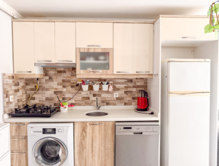 Furnished 1 1 Flat On The Sea Side Of The Street In Kumbağ