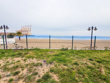 2 1 Flat For Sale In A Seafront Site In Kumbağ