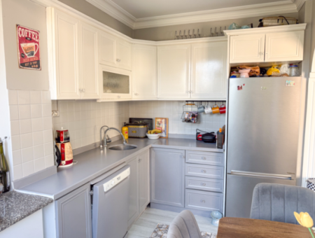 2 1 Flats For Sale In A Centrally Located Site With Pool In Kumbağ