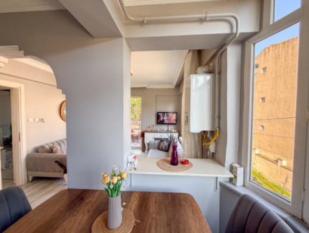 2 1 Flats For Sale In A Centrally Located Site With Pool In Kumbağ