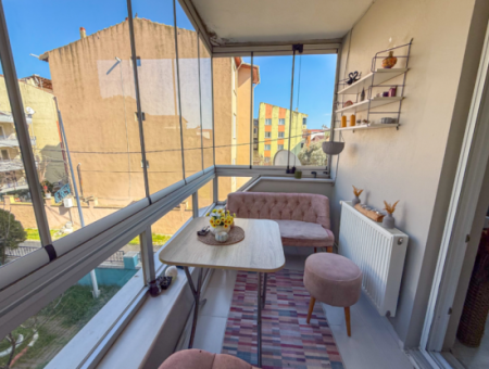 2 1 Flats For Sale In A Centrally Located Site With Pool In Kumbağ