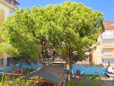 2 1 Flats For Sale In A Centrally Located Site With Pool In Kumbağ