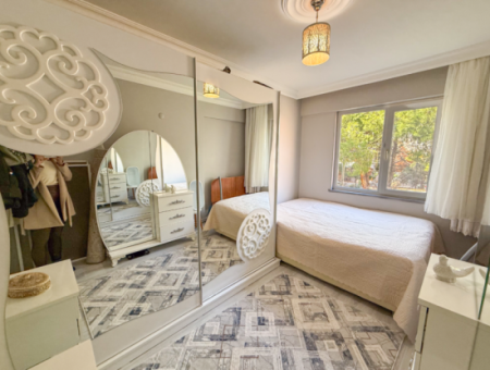 2 1 Flats For Sale In A Centrally Located Site With Pool In Kumbağ