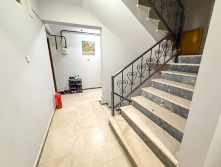 2 1 Flats For Sale In A Centrally Located Site With Pool In Kumbağ