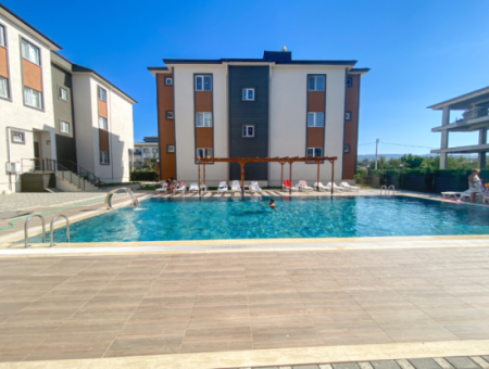 2 1 Luxury Flat For Rent With Separate Kitchen In A Complex With Pool