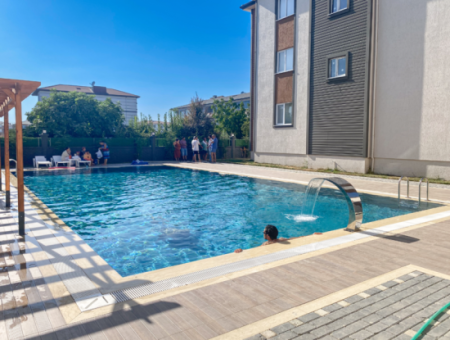 2 1 Luxury Flat For Rent With Separate Kitchen In A Complex With Pool