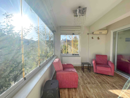 Spacious 2 1 Furnished Flat For Rent On The Sea Side Of Kumbağ Street